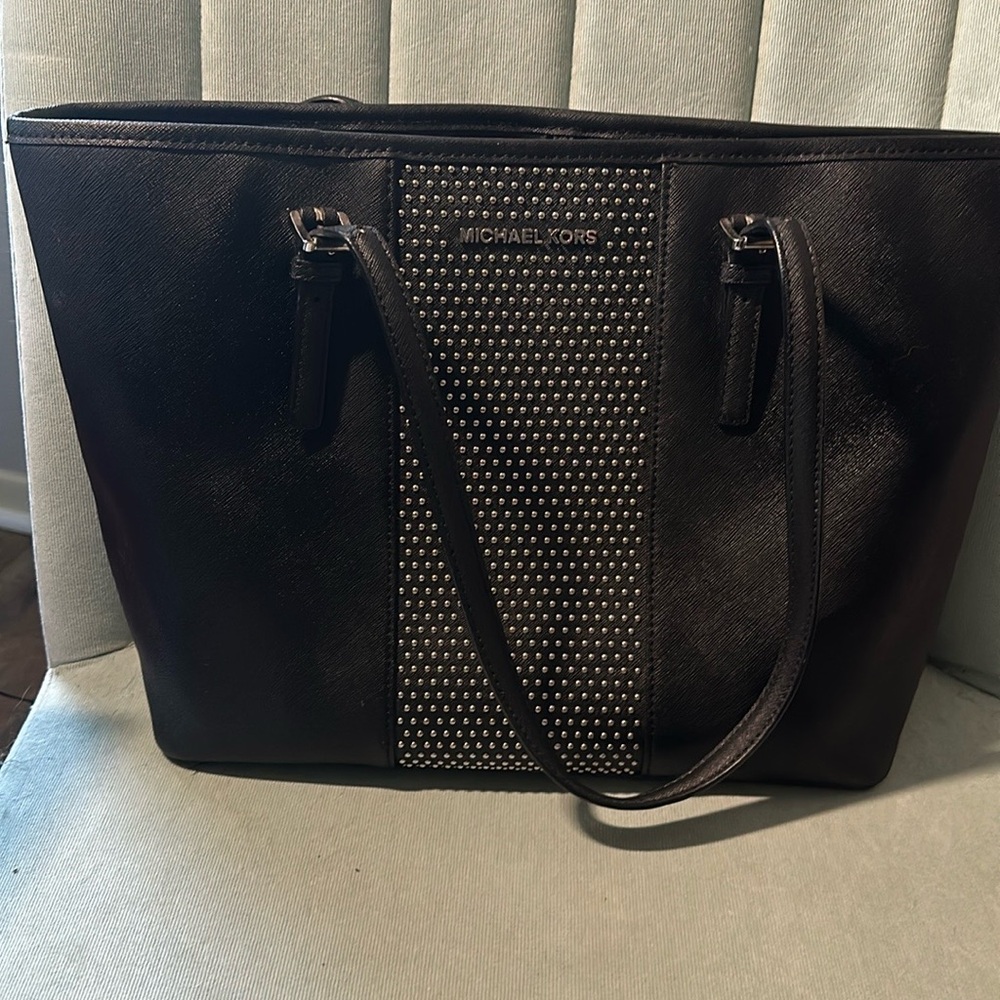 Michael kors black tote